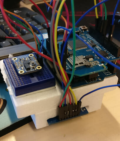 Arduino IMU + NFC scanner for VR prop tracking